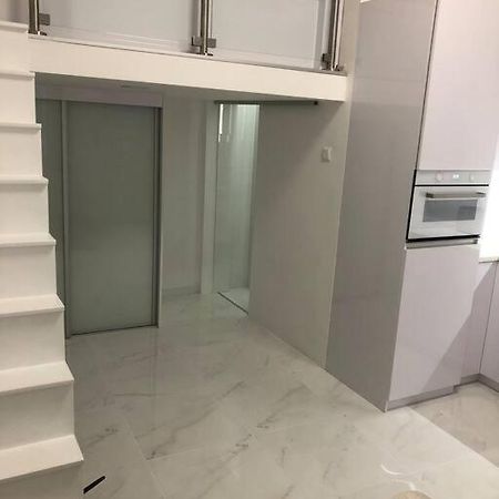 Colton West Deluxe Apartment Budapest Exterior photo